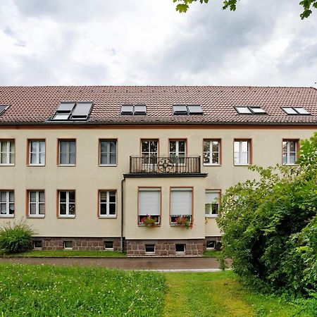 Gaestewohnung Am Schwanenteich 미트와이다 외부 사진